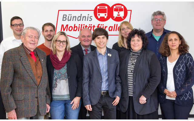 Mobilität für alle! - Gruppenfoto Bündnis bei Gründung